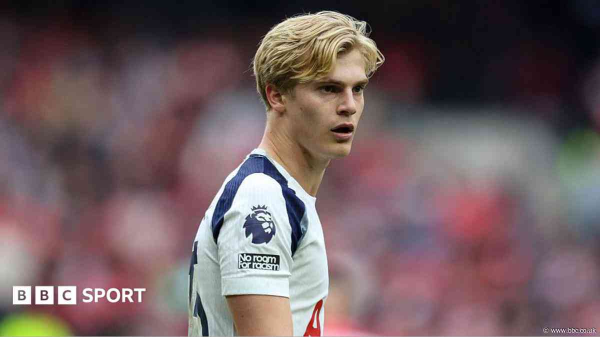 Forest set to make £45m offer for Spurs' Bergvall