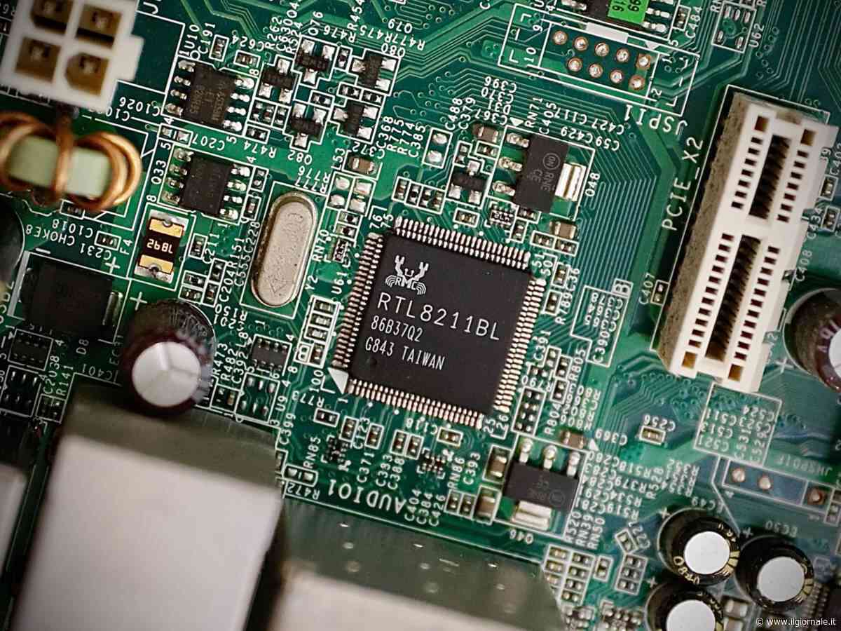 La tempesta chip investe le Borse. Listini in rosso in Europa e Usa