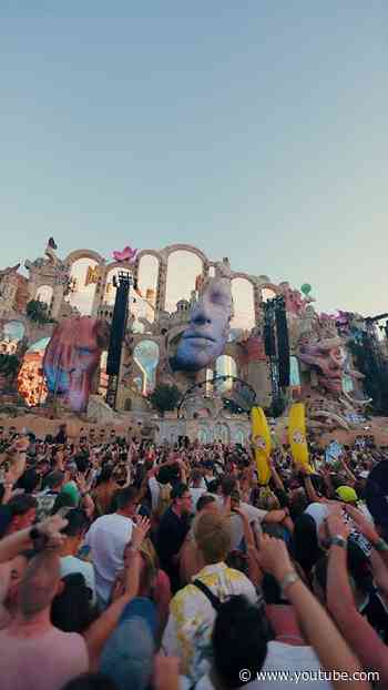 Watch Novah take over the Consciencia MainStage for the first time at Tomorrowland Belgium.