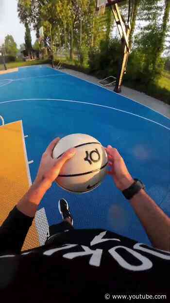 Some of the best sessions happen when you embrace the moment. 🏀❤️‍🔥 📹: @tkbas_ketball #LetsMove