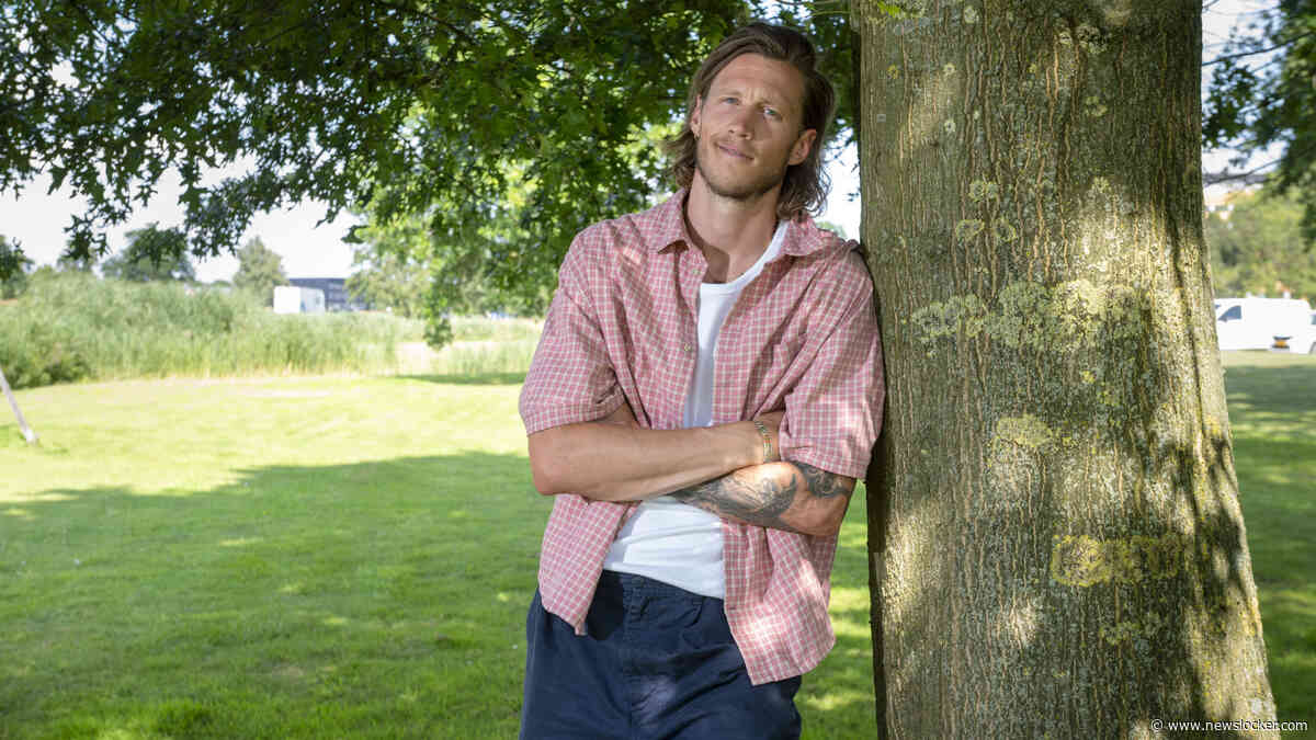 Kersvers FC Twente-spits Wout Weghorst werkt aan beeldvorming: ’Een nagemaakte? Het is soms lastig dat ik zo word weggezet’