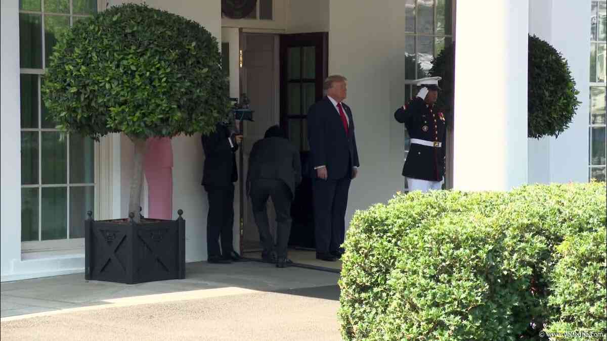 President Trump Greets the Prime Minister of the Republic of Iraq
