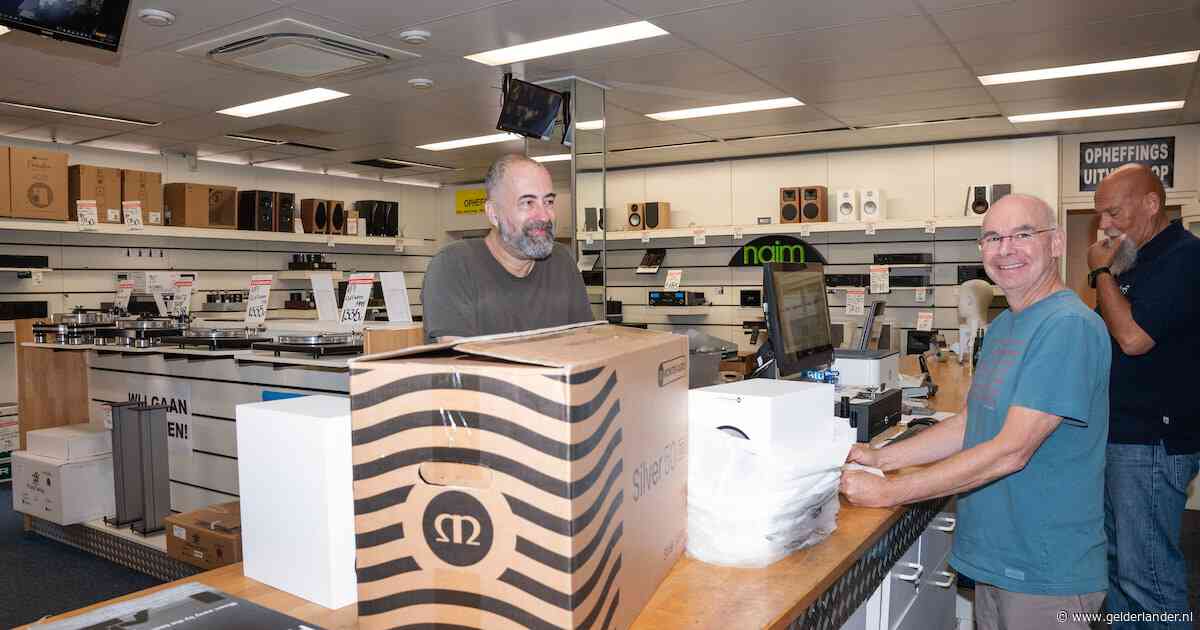 ‘Mr. HiFi Solutions’ stopt na 35 jaar met zijn iconische audiowinkel en verkast naar Zweden