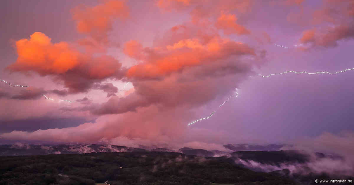 Bamberg / Forchheim: Spektakuläres Finale für Gewitter über der Region