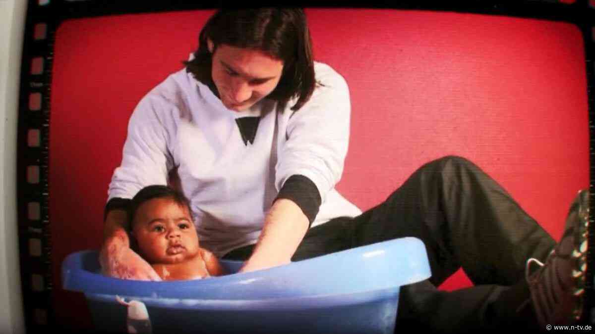 "Verrückt": Messi spricht erstmals über ikonische Fotos mit Baby Yamal