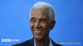 West Indies legend Sobers dies aged 89