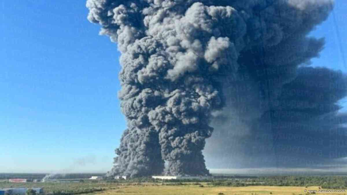 LIVE | Oekraïne voert grootschalige aanval uit op Moskou: enorme zwarte rookwolken te zien niet ver van Kremlin