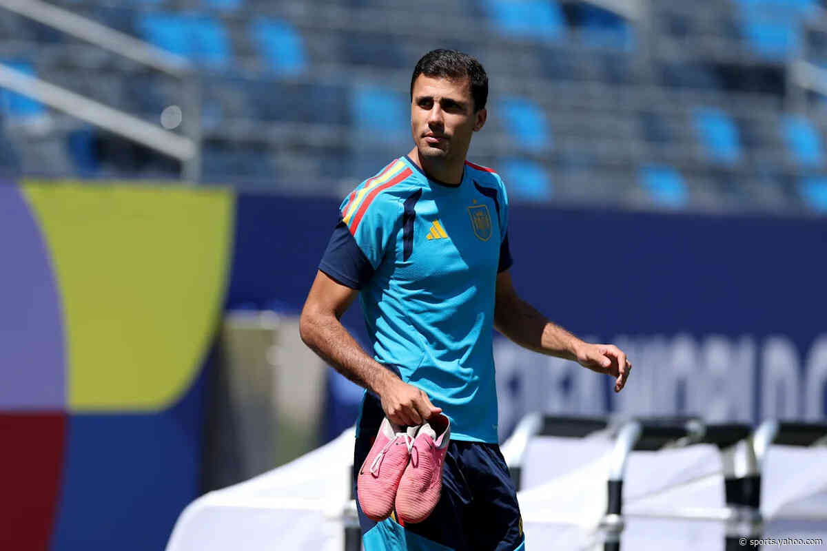 Real Madrid midfield target leaves door open to summer transfer: ‘As I said before…’