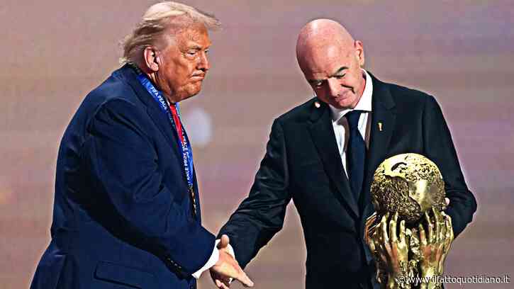L’ultima sviolinata di Infantino a Trump: “Non ha bisogno di complimenti, ma senza di lei questo Mondiale non avrebbe avuto un successo simile”