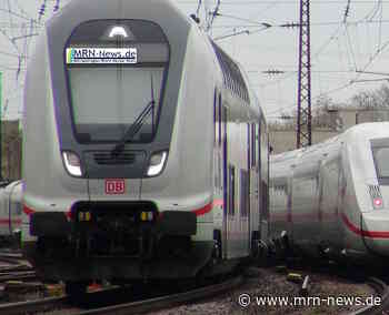 Karlsruhe – Deutsche Bahn erneut von schwerem Gewaltvorfall erschüttert: DB-Mitarbeiter aus Zug geschleudert und lebensgefährlich verletzt