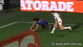 Warriors gun dives over in the corner