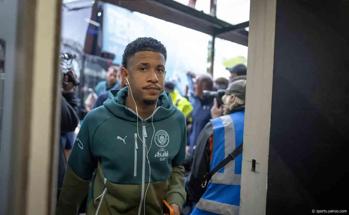 Savinho posts cryptic Instagram story as Tottenham near £65M Man City agreement