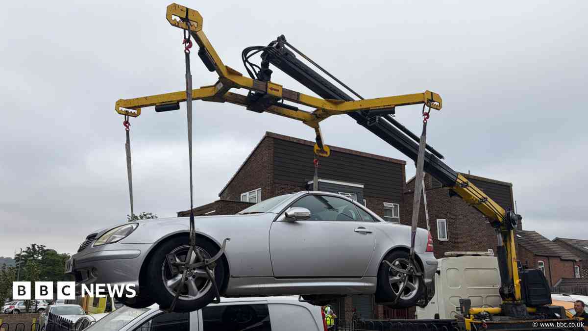 More than 30 abandoned vehicles seized in crackdown