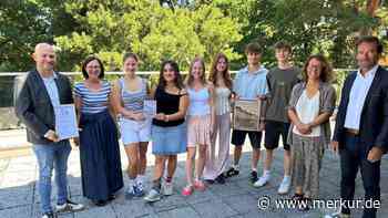 Ausgezeichnete Erinnerungskultur: Preis für Tölzer Gymnasiasten