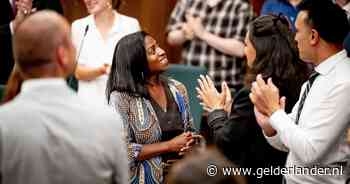 Dit is Joan Nunnely, de activistische politicus die onverwacht wethouder werd in Rotterdam