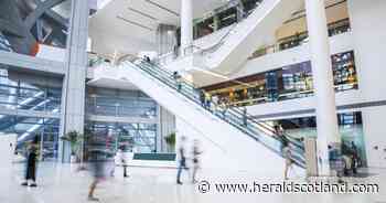 High street giant that had 300 stores collapsed into administration owing £16m