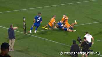 Melbourne-born winger powers over for Italy