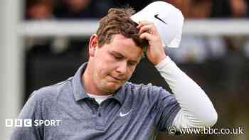 Patience key as MacIntyre stays in hunt for Open title