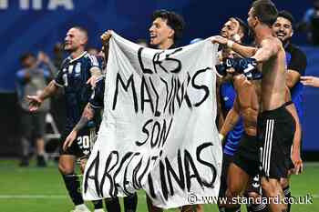 White House backs Argentina in Falklands banner row at World Cup