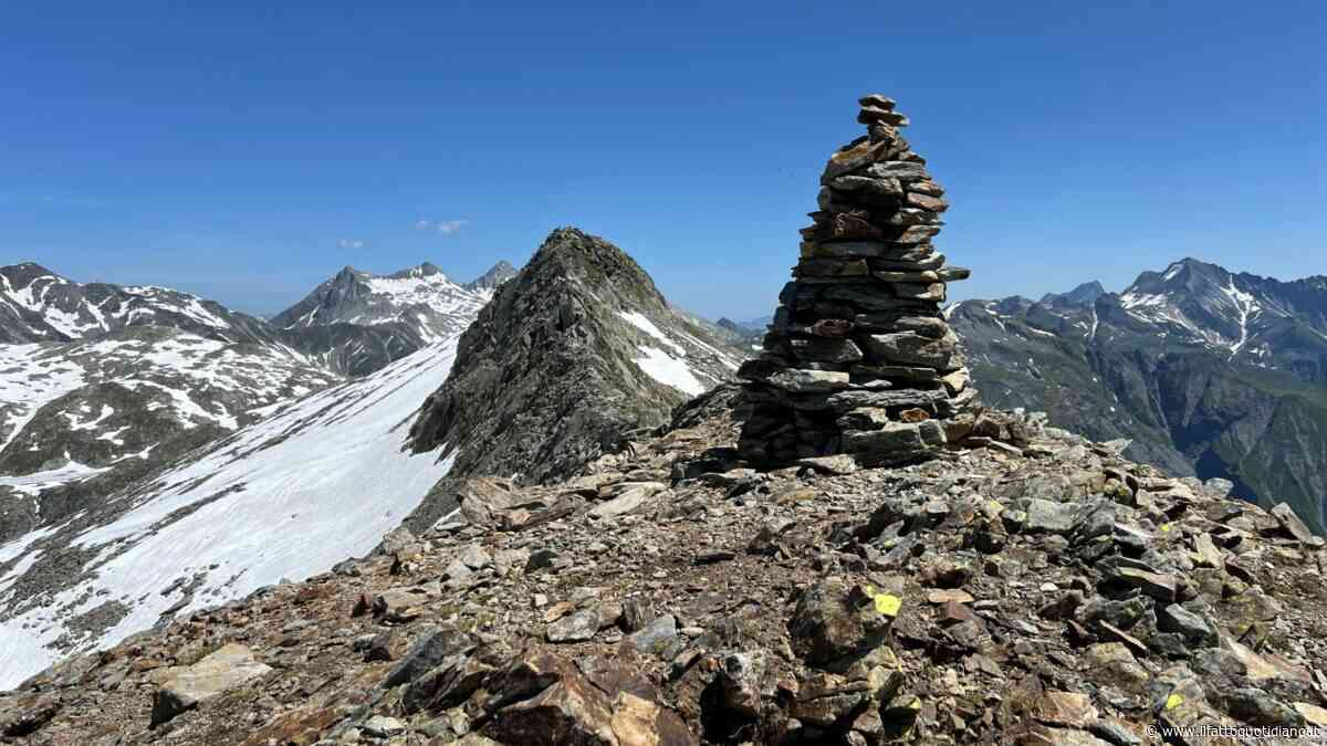 Gli ‘omini di pietra’ mettono a rischio l’ecosistema della montagna: “Sono belli, ma no al fenomeno di massa”. Ecco perché