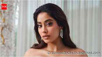 After Peddi controversy, Janhvi signs new film with Pagglait director