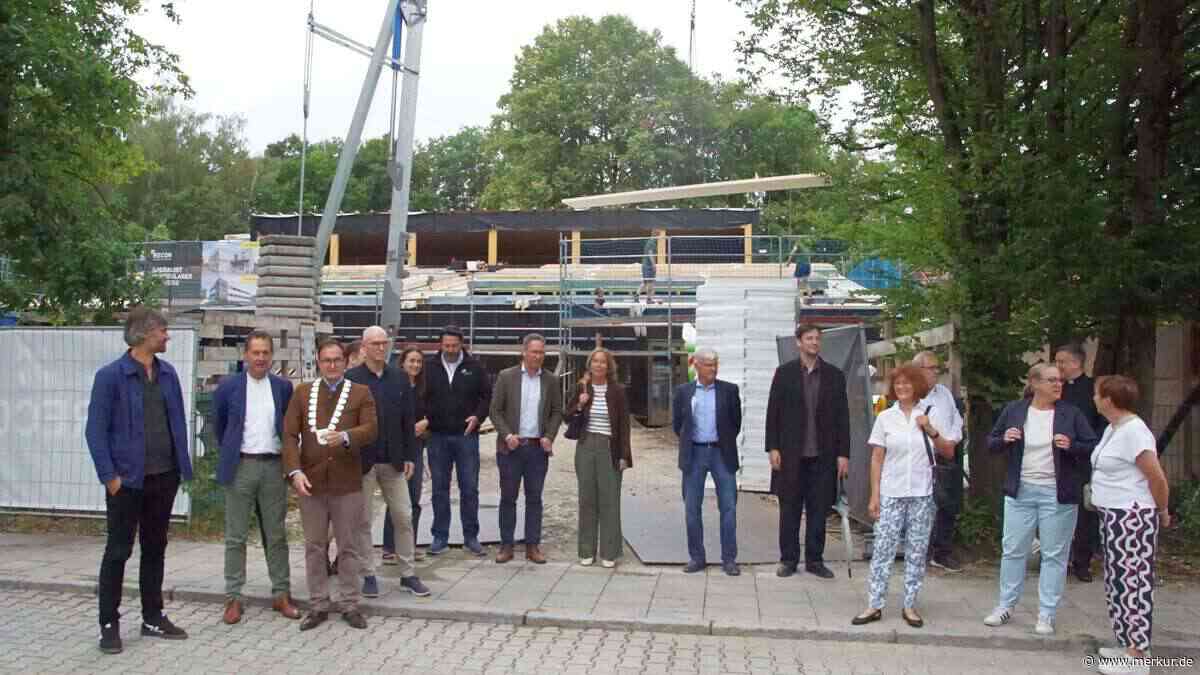 Aschheimer Kindergarten feiert Richtfest nach nur sechs Monaten