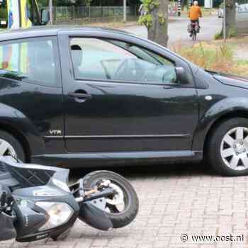 Scooterrijder gewond in Enschede