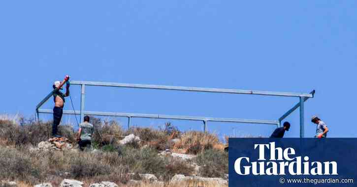 Israeli ministers announce plans for new illegal settlements in Gaza and West Bank