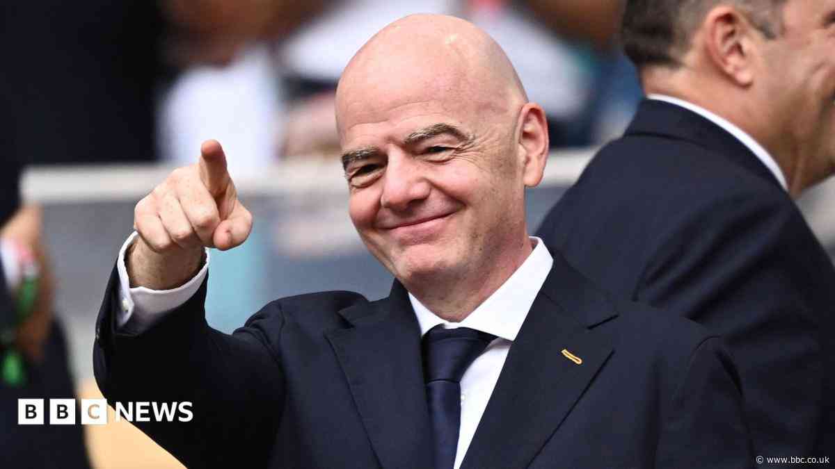 Lib Dems urge FA and Uefa to withdraw from Fifa