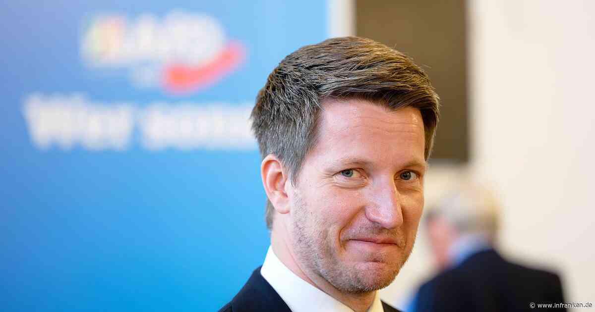 AfD-Landeschef setzt sich bei Parteitag in NRW durch