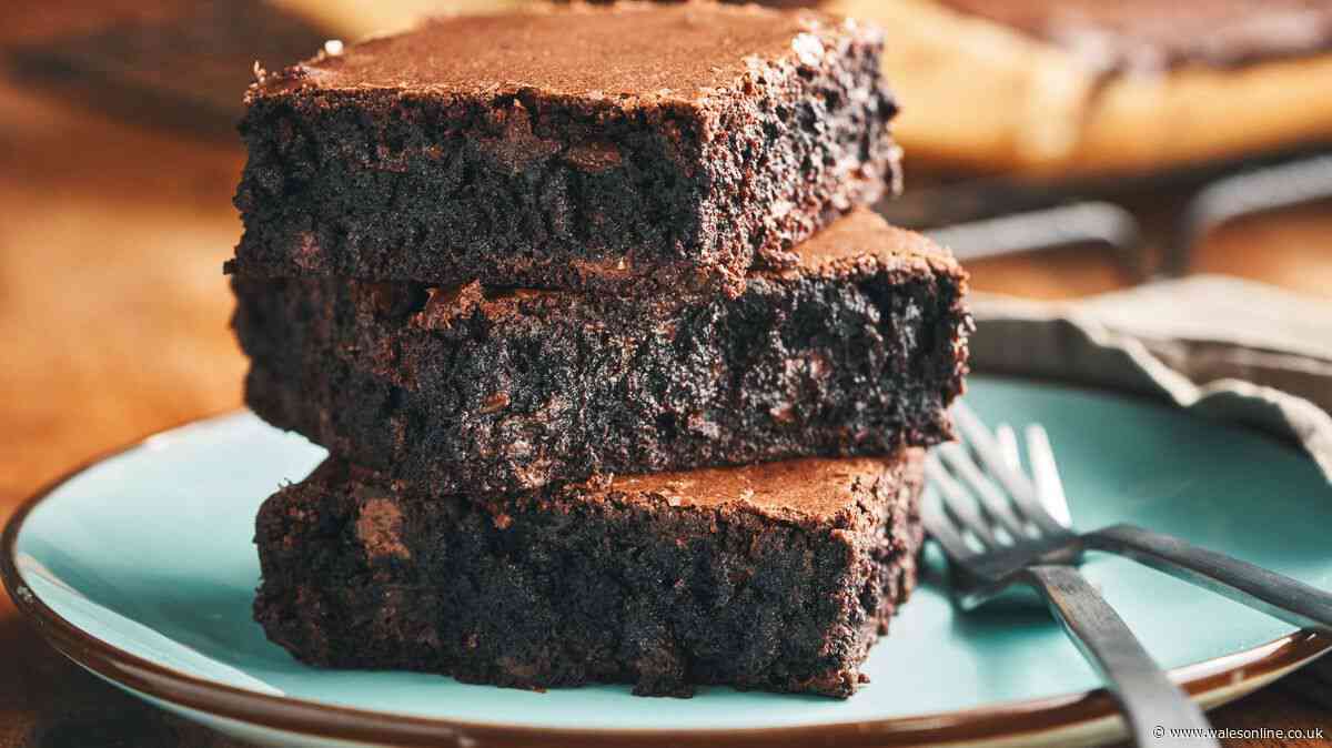 Baker adds 'secret ingredient' into brownie mixture and people are horrified