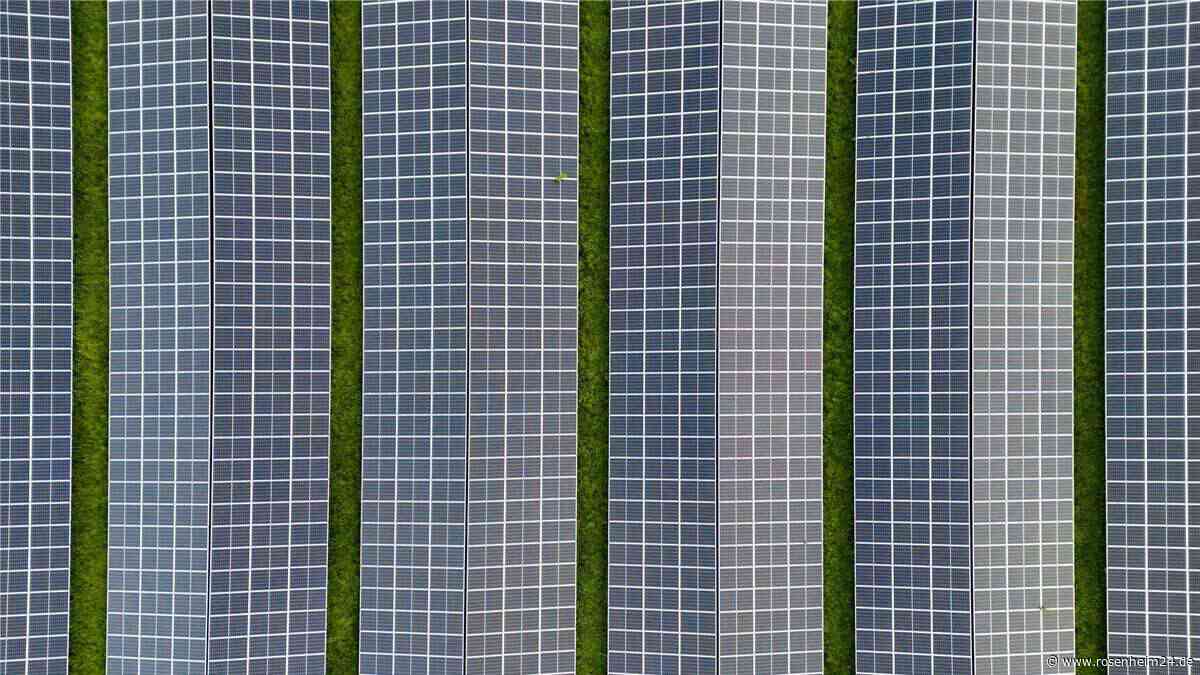 A8 blockiert Solarpark: Warum Bernau jetzt umplanen muss