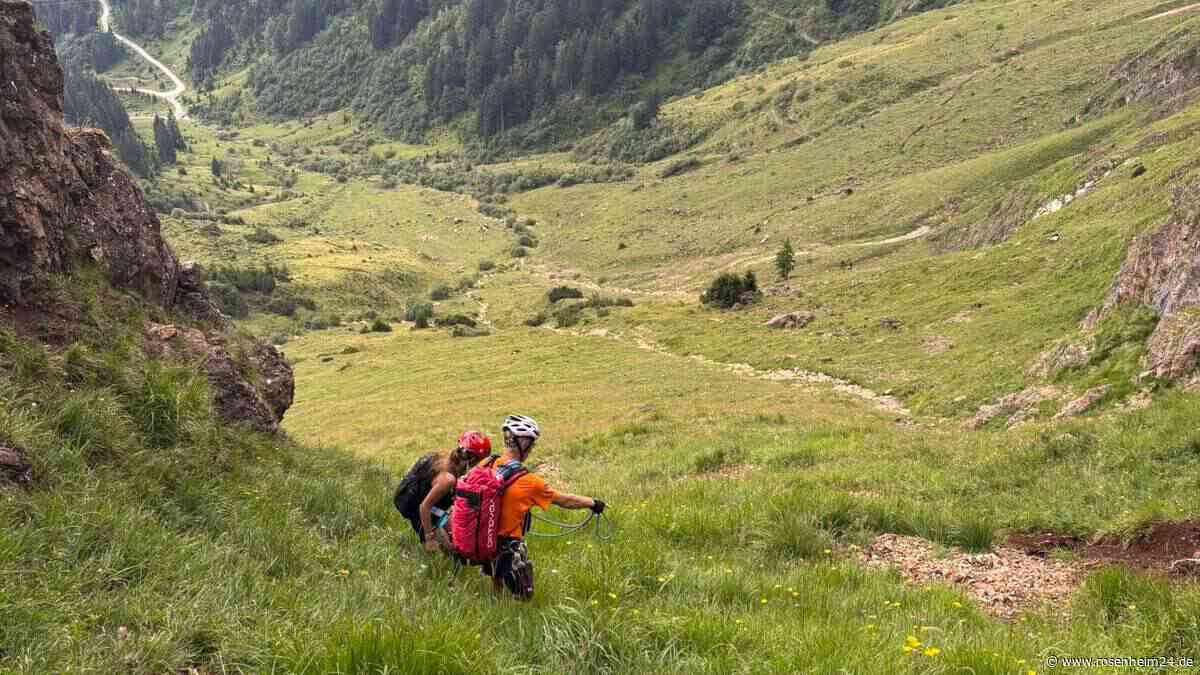 Mädchen lösen Bergwachteinsatz in Österreich aus – vermeintliche Abkürzung wird zur Falle