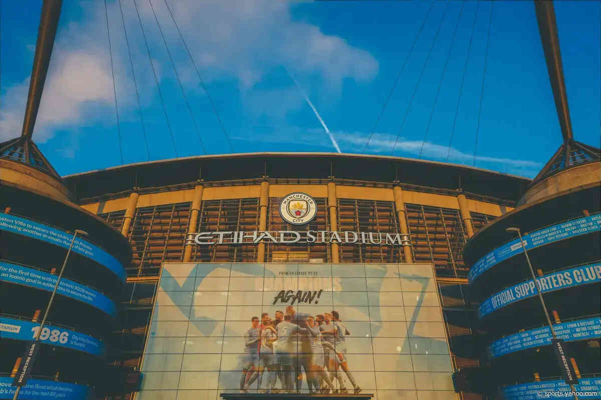 Angers goalkeeping sensation rejects contract renewal to force Manchester City transfer