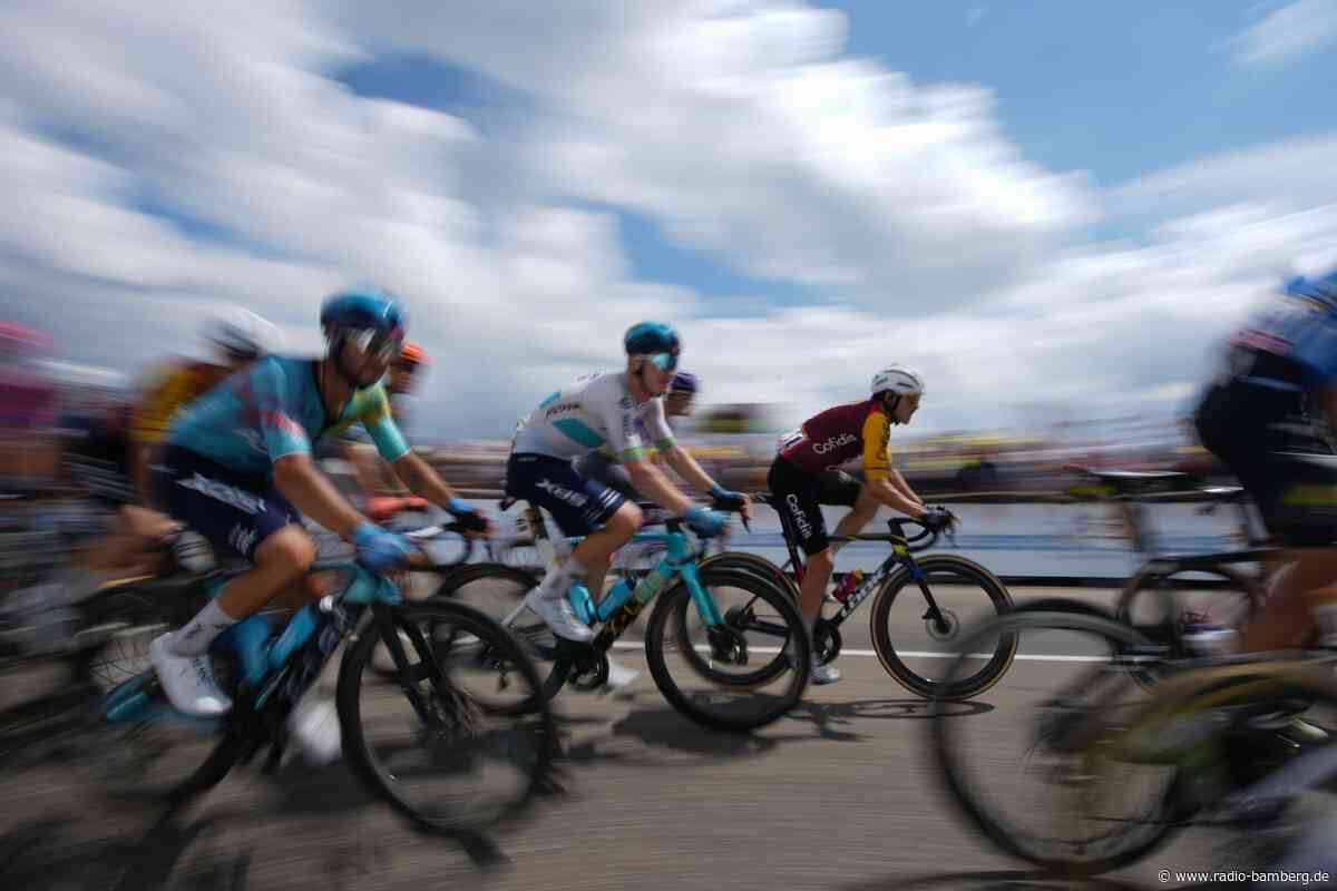 14. Tour-Etappe: Pogacar siegt – Lipowitz Siebter
