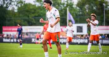 NEC laat in oefenduel weinig heel van club uit Saoedi-Arabië en dit valt op
