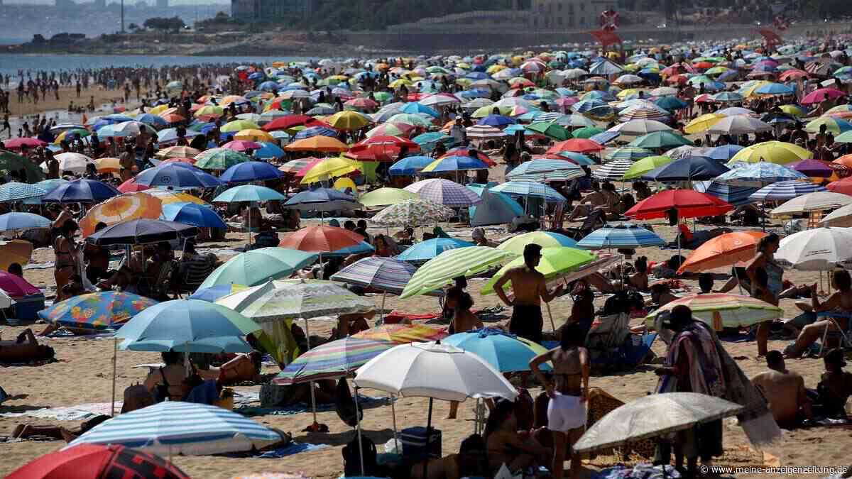 „Dann bringe ich einen Sonnenschirm mit“: Urlauber genervt von neuer Strandregel in Portugal