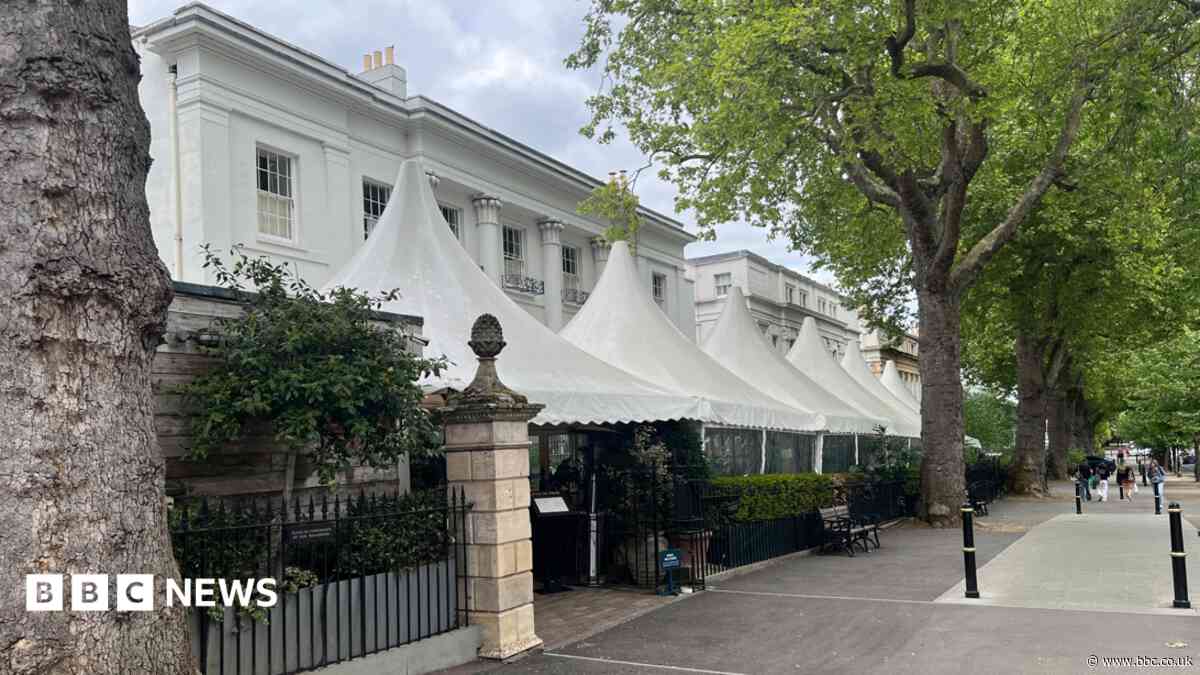 Promenade's controversial marquee to be replaced