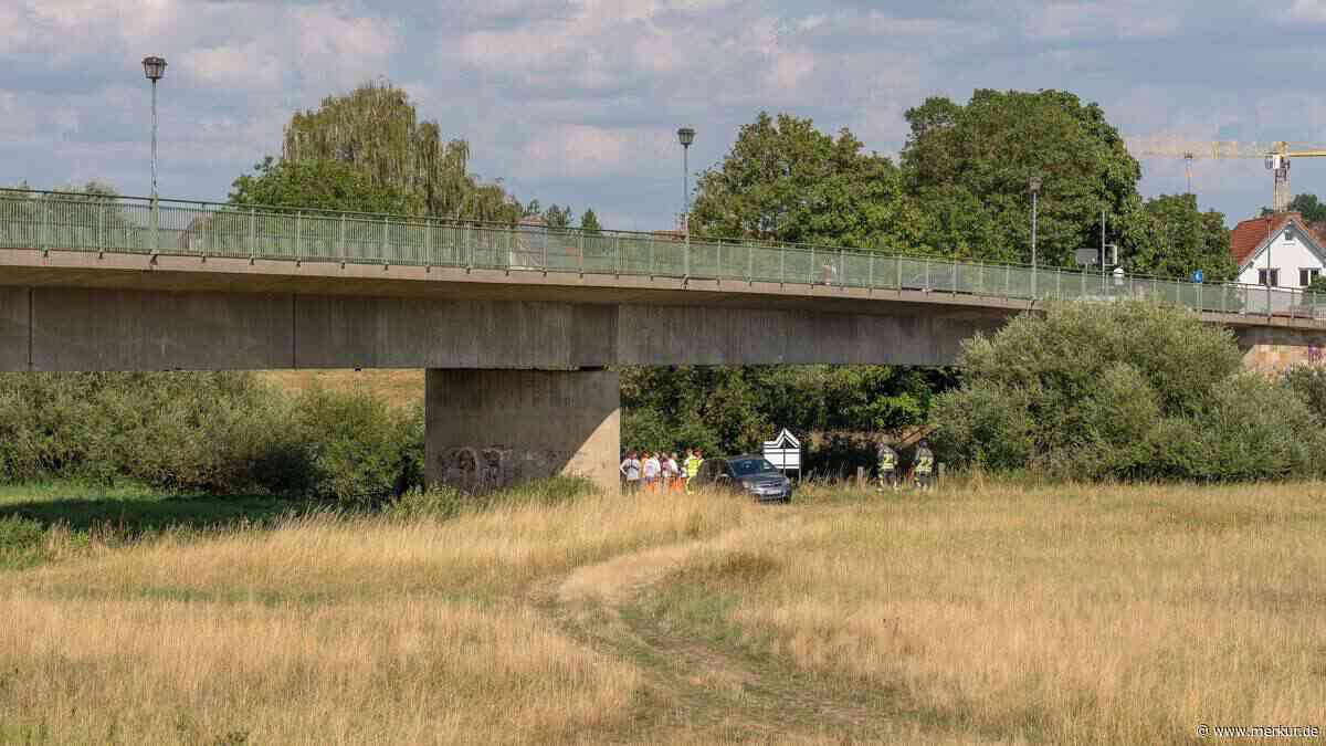 Großeinsatz nach Leichenfund im Main – Polizei ermittelt