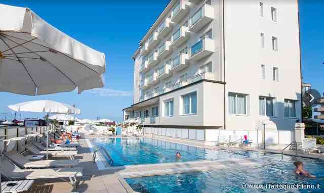 Bimba di 4 anni muore annegata nella piscina di un hotel di Milano Marittima: secondo caso in due giorni