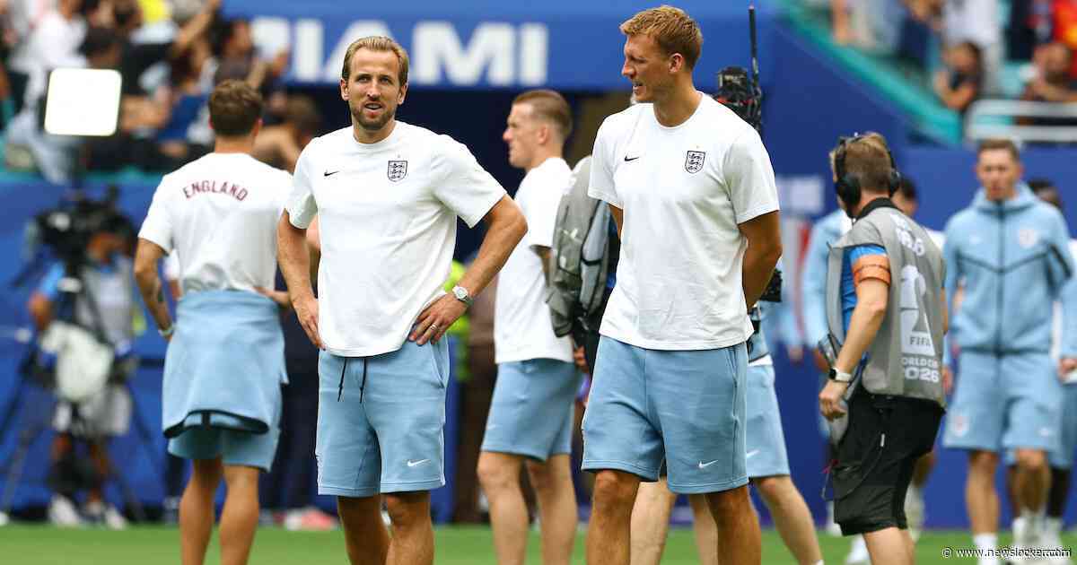 Mbappé met mooie woorden voor Deschamps, Kane en Bellingham op de bank