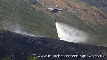 Dovestone and Tintwistle moor fires LIVE as residents warned of more smoke as firefighters carry out 'controlled burn'