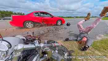 EPIC, CRAZY &amp; INSANE MOTORCYCLE MOMENTS &amp; CRASHES #36