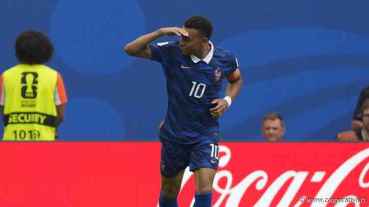 Mbappé descontó ante Inglaterra y alcanzó a Messi como máximo goleador en Mundiales