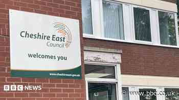 Ministers 'remain very concerned' about council