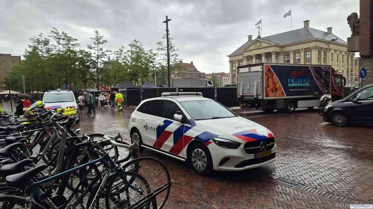 Fietser gewond bij aanrijding met vrachtwagen op Grote Markt