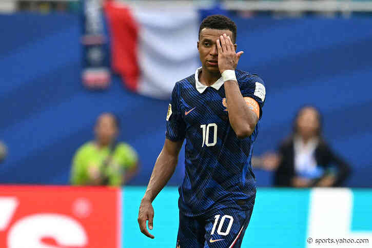 📹 After making history, Mbappé throws in the towel v Messi