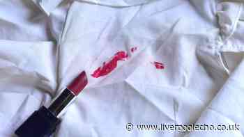 Remove tough stains from white clothes by covering with 1 simple bathroom item