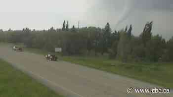 Red tornado warning lifted for central Alberta