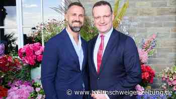 Jens Spahn: Wer ist die biologische Mutter von Baby Georg?